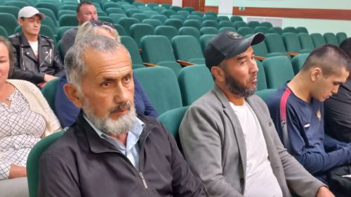 В Большекайбицком доме культуры состоялась встреча с мигрантами, проживающими в районе
