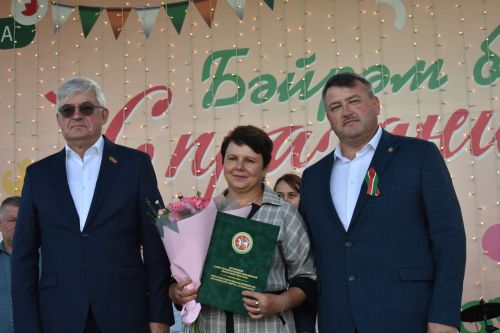 На мероприятии, приуроченном Дню Республики Татарстан, наградили кайбичан