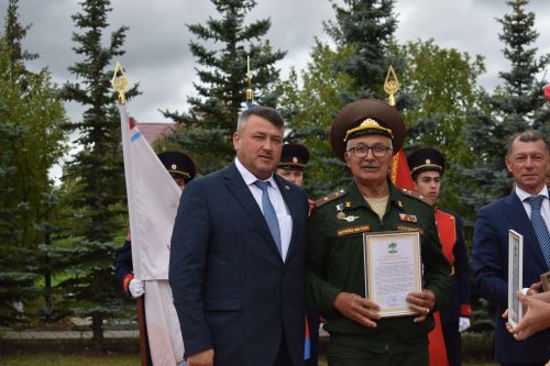 В парке Победы в Кайбицах открылся мемориал «Танк Победы»