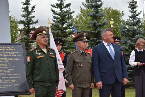В парке Победы в Кайбицах открылся мемориал «Танк Победы»