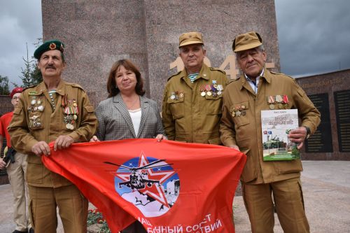 В парке Победы в Кайбицах открылся мемориал «Танк Победы»