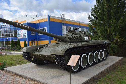 В парке Победы в Кайбицах открылся мемориал «Танк Победы»