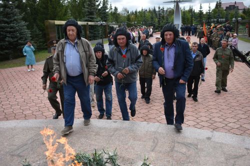 В парке Победы в Кайбицах открылся мемориал «Танк Победы»