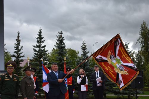 В парке Победы в Кайбицах открылся мемориал «Танк Победы»