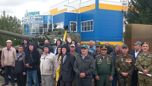 В парке Победы в Кайбицах открылся мемориал «Танк Победы»