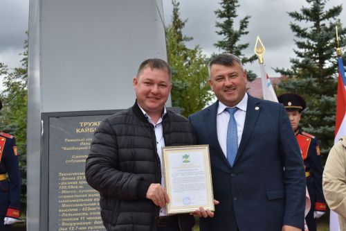 В парке Победы в Кайбицах открылся мемориал «Танк Победы»