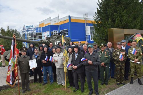В парке Победы в Кайбицах открылся мемориал «Танк Победы»