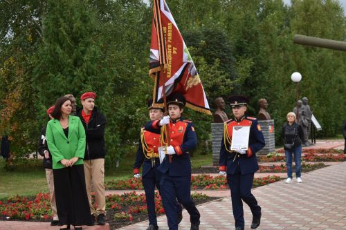 В парке Победы в Кайбицах открылся мемориал «Танк Победы»