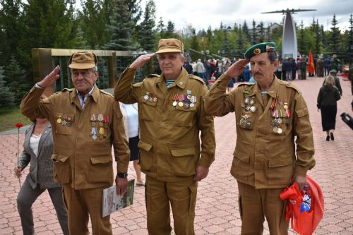 В парке Победы в Кайбицах открылся мемориал «Танк Победы»