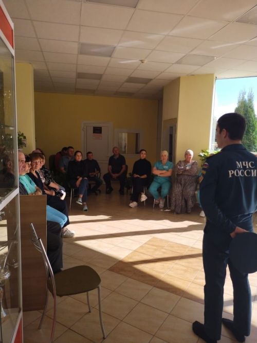Заместитель начальника МЧС по Кайбицкому району провел проверку пожарной безопасности в спортивной школе
