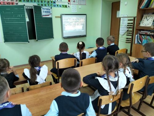 В Чутеевской школе Кайбицкого района состоялись мероприятия, приуроченные ко Дню солидарности в борьбе с терроризмом