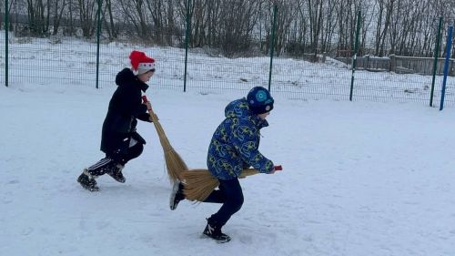 Молькеевская школа: Территория зимнего волшебства и детских улыбок