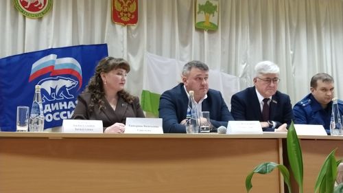 Первый сход граждан в поселениях района стартовал в Надеждине
