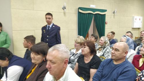 Сход граждан Ульянковского поселения состоялся в Корноуховском клубе