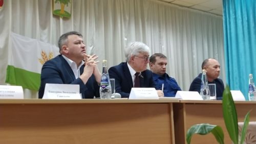 Первый сход граждан в поселениях района стартовал в Надеждине