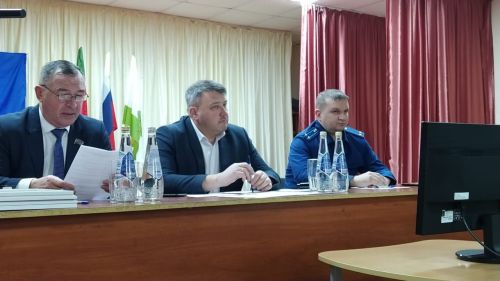 Мөрәледә, узган елга йомгак ясап, 2026 елга бурычлар билгеләделәр