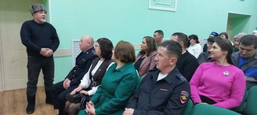 Кошманда халык җыены быел да оешкан төстә үтте