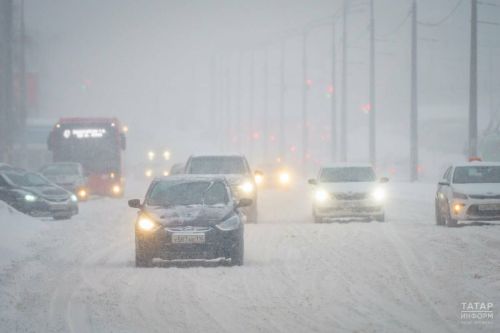 Госавтоинспекция Татарстана рекомендует воздержаться от поездок в плохую погоду