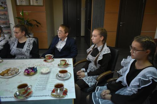 Из первых уст: глава Кайбицкого района встретился со школьниками в рамках профтура