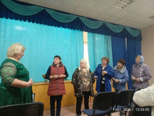 Праздник души: как в Надеждинском сельском клубе чествовали старшее поколение