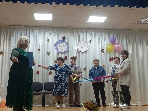 Праздник души: как в Надеждинском сельском клубе чествовали старшее поколение