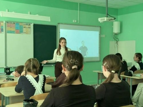 В Старотяберинской школе прошло очередное занятие кружка «Физ-мат прорыв»
