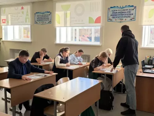 В Федоровской школе прошло занятие лесничества «Кайбицкие Дубравы» о ценных ресурсах леса