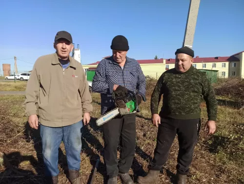 В Больших Кайбицах продолжается строительство нового парка