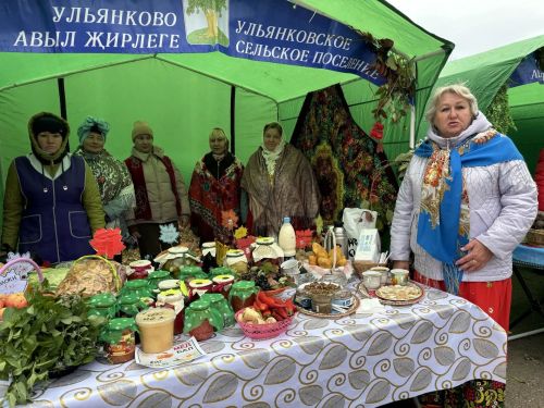 В Кайбицах с размахом прошла традиционная ярмарка, посвящённая Международному дню пожилых людей