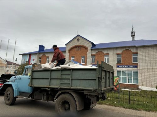В Кайбицах с размахом прошла традиционная ярмарка, посвящённая Международному дню пожилых людей