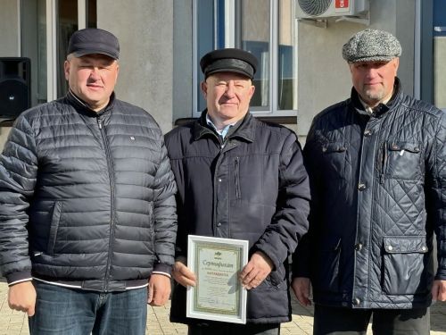 Урожай труда и традиций: в Кайбицах прошла школьная ярмарка „Дары осени“