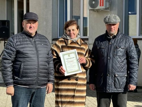 Урожай труда и традиций: в Кайбицах прошла школьная ярмарка „Дары осени“