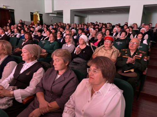 В Кайбицах состоялось торжественное мероприятие, посвящённое Дню учителя