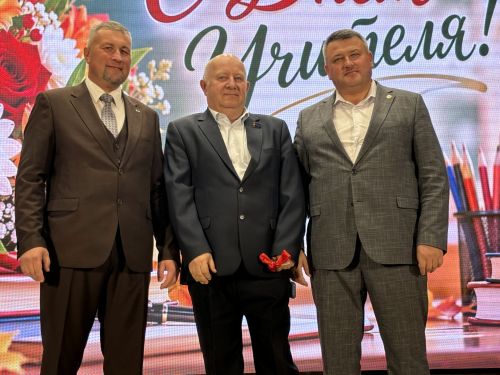 Лучшие педагоги Кайбицкого района получили заслуженные награды