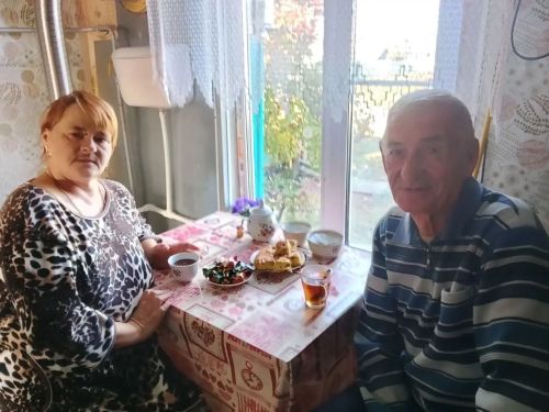 Тепло души за чашкой чая: в Кайбицком районе чествовали пожилых граждан