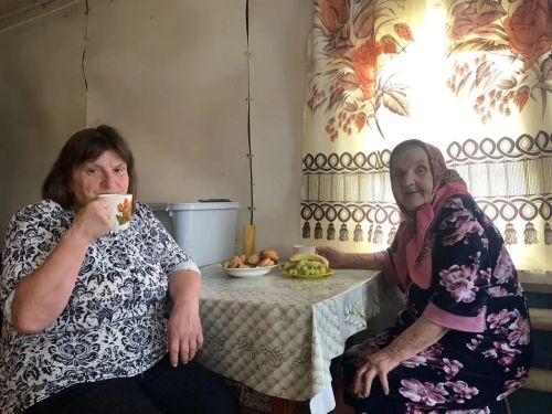 Тепло души за чашкой чая: в Кайбицком районе чествовали пожилых граждан