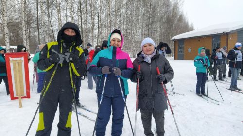 «Лыжня России»: заряд бодрости в зимнем парке Кайбиц