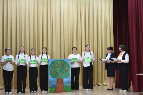 Кайбычта «Тату сыйныф серләре» бәйгесенең район туры узды
