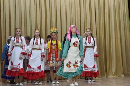 Кайбычта «Тату сыйныф серләре» бәйгесенең район туры узды