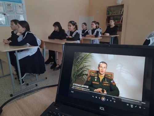В школах Кайбицкого района состоялись внеурочные занятия «Разговоры о важном»