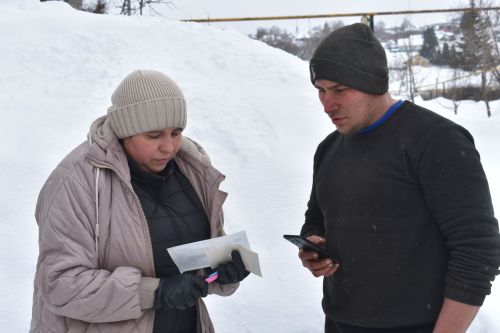 В Кайбицком районе продолжается работа по чипированию собак