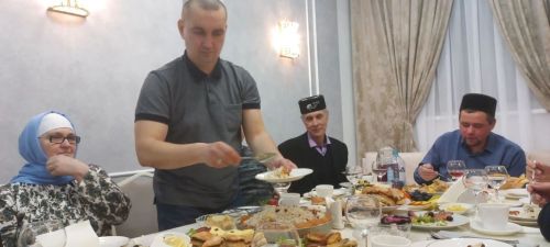 Ветеринария берләшмәсе җитәкчелеге ифтар ашы үткәрде