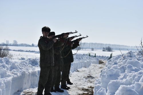 В Малых Мемях в последний путь проводили бойца, погибшего в спецоперации