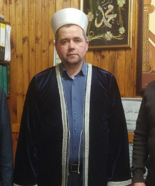Дамир Гыйниятуллин, Кайбыч районы мөхтәсибе: «Ураза гаете килеп җитте»