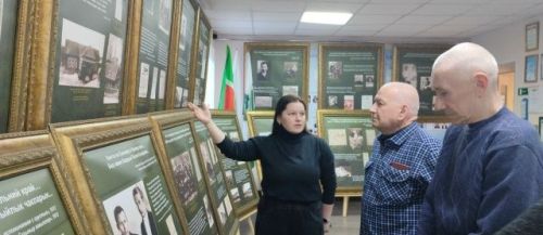Встреча с наследием Тукая: жители дома интерната ознакомились с выставкой о великом поэте