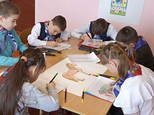 Ученики начальных классов Берлибашской школы отправились в очередное путешествие по треку «Орлёнок-Путешественник»