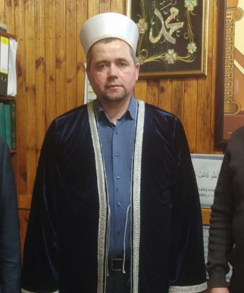Дамир Гыйниятуллин, район мөхтәсибе: «Кайбычта «100 мәчеттә татар теле» дигән өч айлык курслар оештырыла