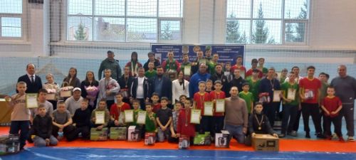 В Кайбицком районе прошли соревнования по борьбе, посвященные памяти Героя России
