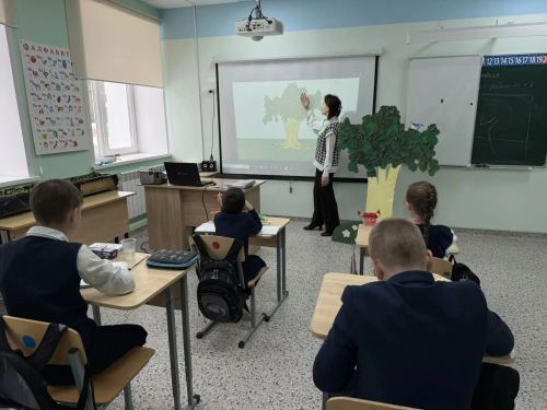 Храним историю родного края: в Старотябердинской школе прошёл урок к 35-летию Кайбицкого района