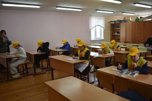 В конкурсе «Безопасное колесо» в Кайбицком районе приняли участие пятнадцать команд ЮИД